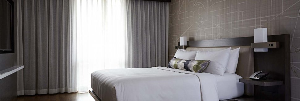 Hotel in Kensington MD