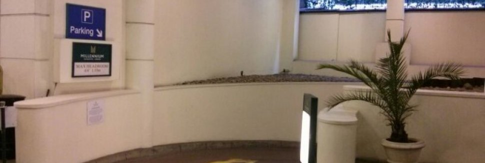 Millennium Gloucester Hotel London Kensington Parking